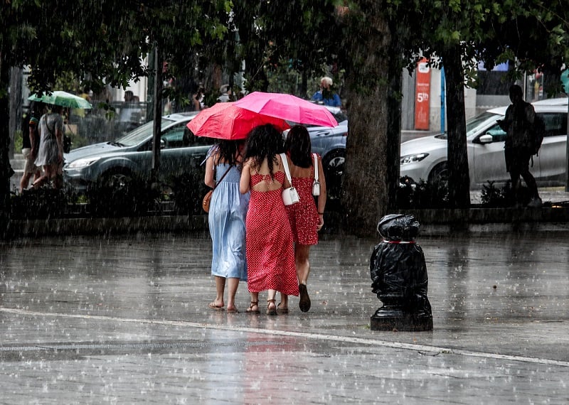 Αλλαγή του Καιρού με Καταρρακτώδεις Βροχές και Ισχυρούς Ανέμους από το Απόγευμα της Κυριακής